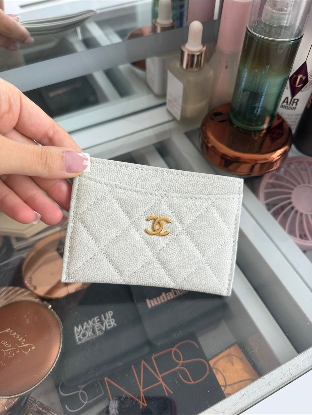 CHANEL White Quilted Card Holder with Gold CC